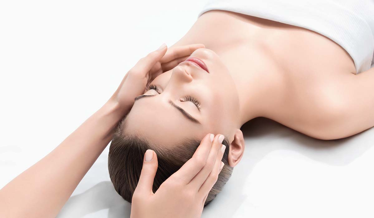 Gesichtsbehandlungen Kosmetik Visage Kosmetikstudio in Innsbruck und Ebbs Tirol Gesichtsbehandlungen Kosmetik Visage Kosmetikstudio in Innsbruck und Ebbs Tirol