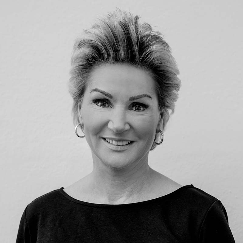 Manuela Mang Manuela Mang